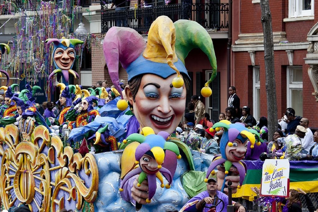 This image has an empty alt attribute; its file name is mardi-gras-1176483_1280-1024x682.jpg