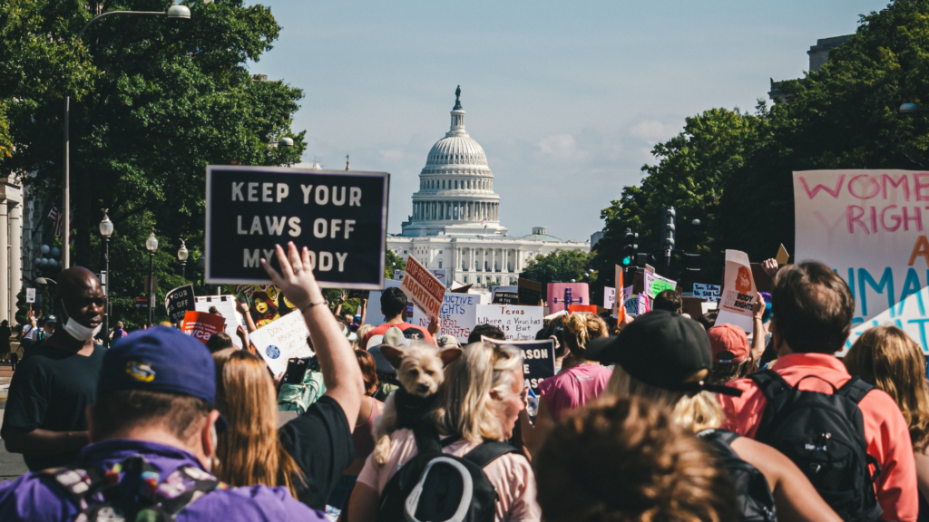 Alabama uses the overturning of Roe vs. Wade to go after Trans rights ...