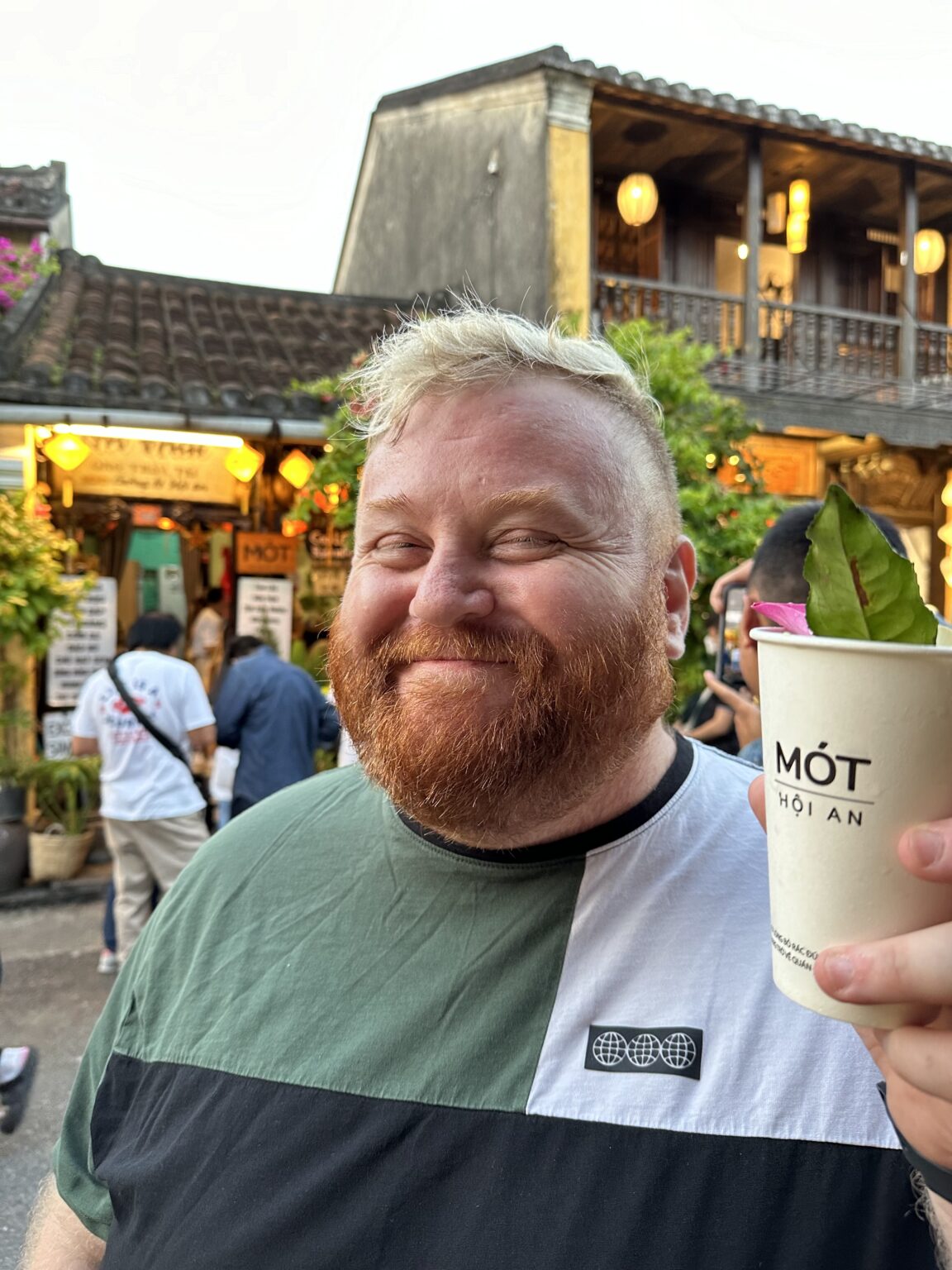 Instabear of the Week: Raymond - Bear World Magazine