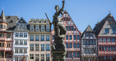 Seven Days on the Rhine, Autumn in Full Bloom with the Bears!