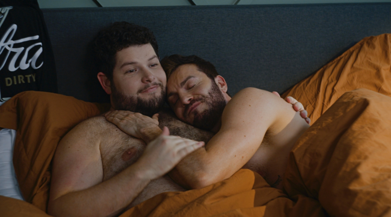 Nicholas Molencupp & Cameron Moir on premiere of romantic dramedy In Between